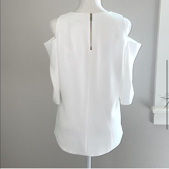 Ted Baker Careo Cold Shoulder Ecru Top TED 4/US 10 - Picture 3 of 10